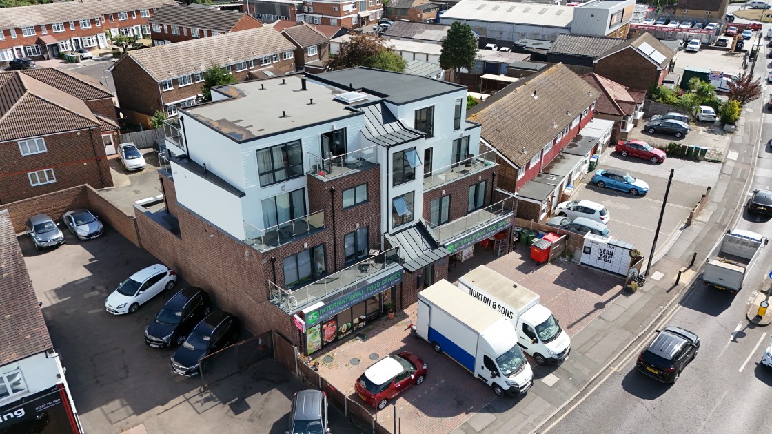 475 Blackfen Road, Sidcup, DA15 9NP (Bexley Council) (planning permission & building control) Sydenham Lewisham architect, ARB / RIBA