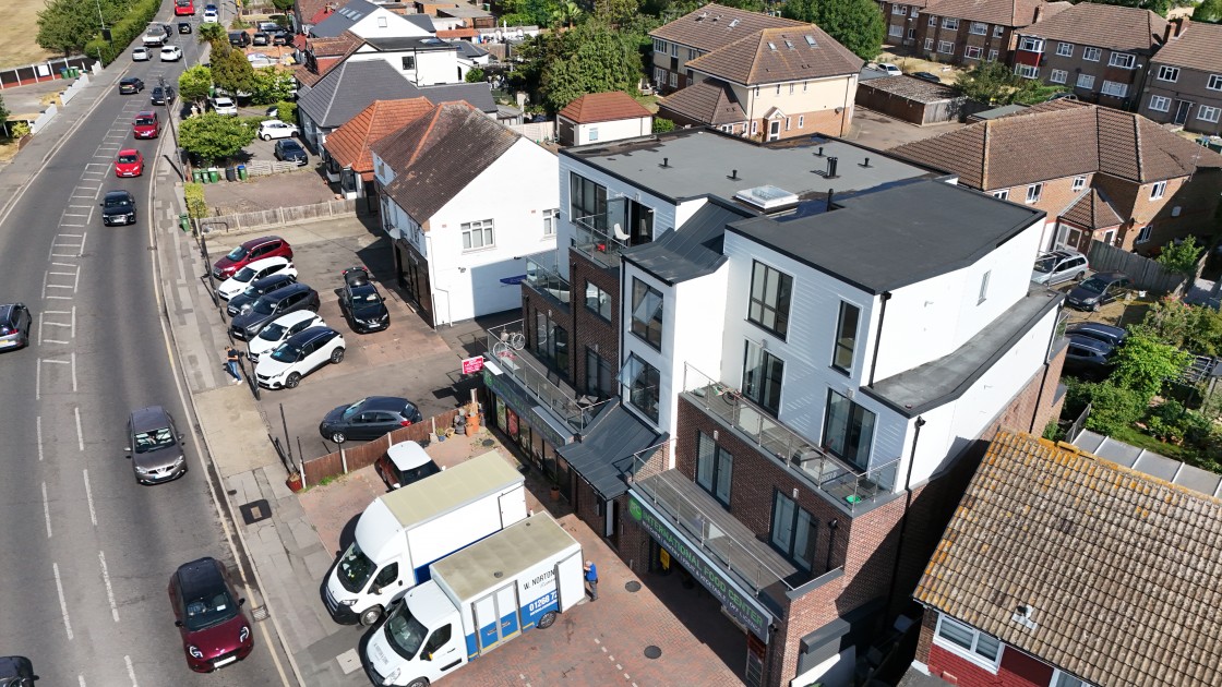 475 Blackfen Road, Sidcup, DA15 9NP (Bexley Council) (planning permission & building control) Sydenham Lewisham architect, ARB / RIBA