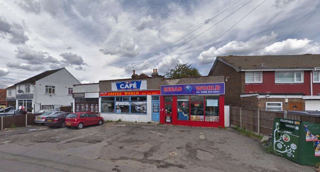 475 Blackfen Road, Sidcup, DA15 9NP (Bexley Council) (planning permission & building control) Sydenham Lewisham architect, ARB / RIBA